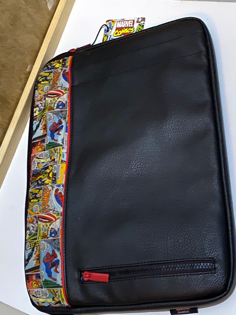 Super hero Marvel laptop case 15 inches on Carousell
