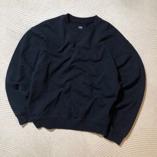 Sweater / Crewneck Hitam / Black Giordano Size L #dijaksel #makingthebest #lebihnyaman #mauindomaret #lemarirapi #mauovo #awal2021 #women2021 #sepatudicari #brandsale #banyakpembeli #vintage #sweater #crewneck
