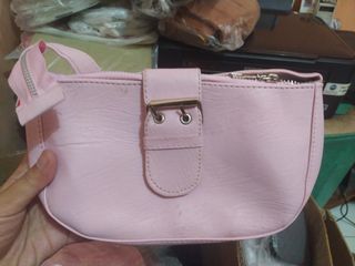 Tas Shoulder bag Gesper Tusuk 1 warna Soft Pink