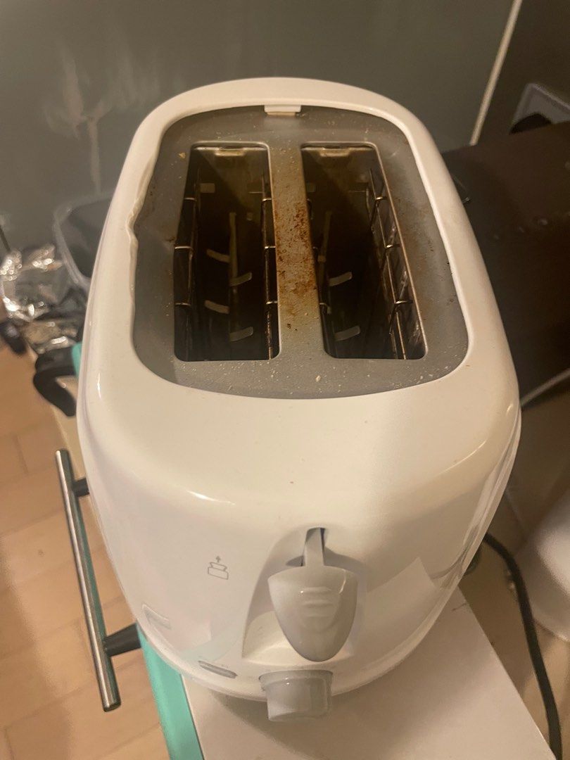 TESCO kettle and toaster, 家庭電器, 廚房電器, 其他廚具 Carousell
