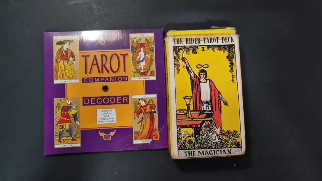 The Rider Tarot Deck and Tarot Companion Decoder, Hobbies & Toys, Toys ...