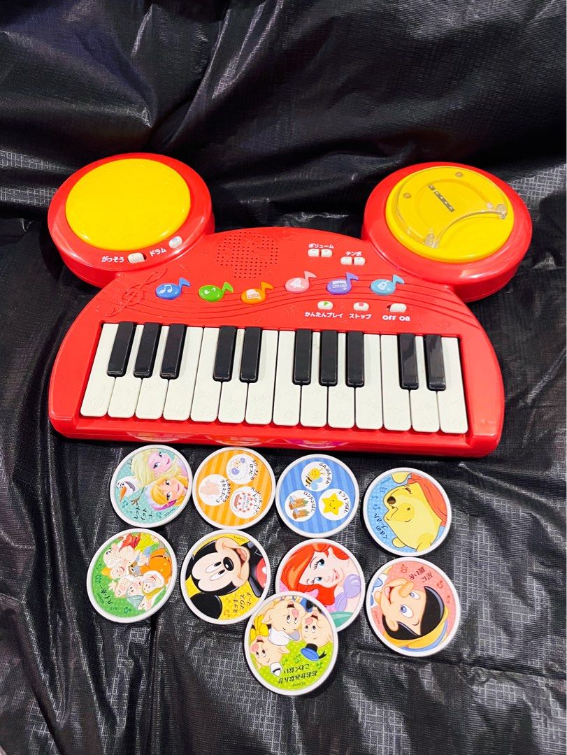 Tomy Takara Mickey Mouse Piano keyboard with drum Hobbies Toys