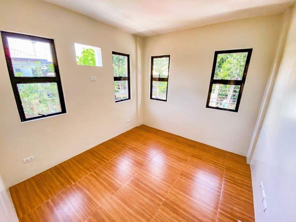 TWO STOREY DUPLEX FOR SALE IN PILAR VILLAGE, Property, For Sale, House