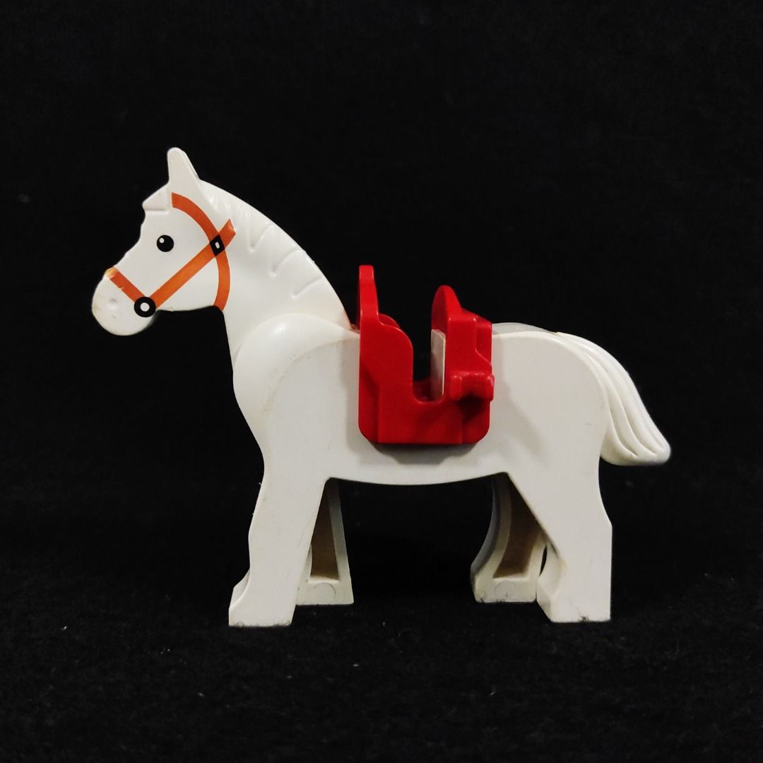 Lego horse saddle deals