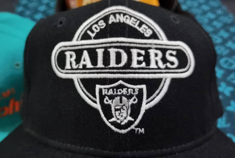 Vintage La Raiders Sports Specialties Script Wool Snapback