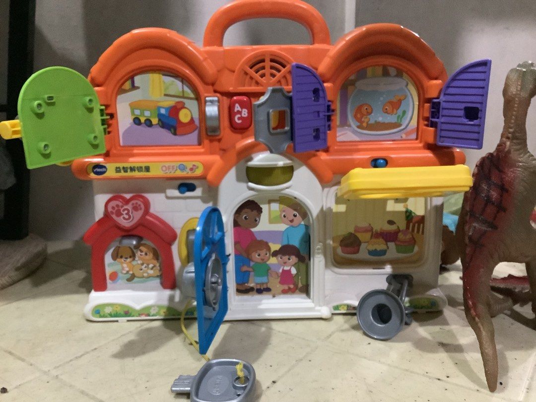 Vtech Latches and Doors Busy Board, Hobbies & Toys, Toys & Games on