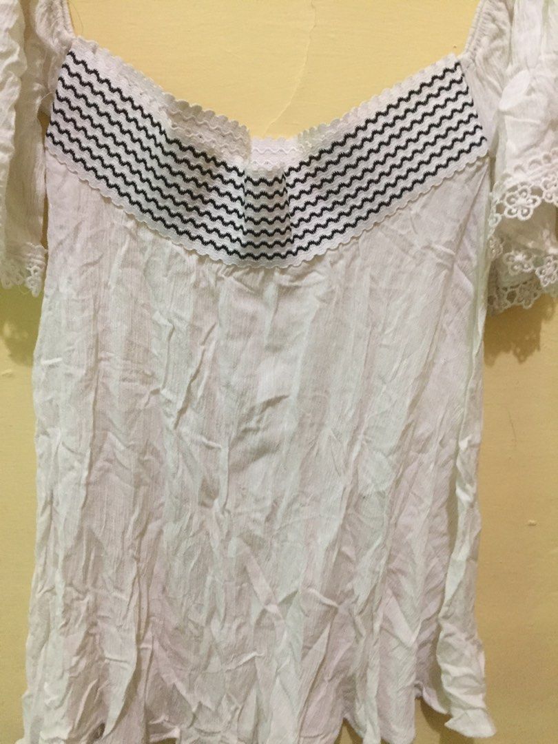 White Sabrina Top, Fesyen Wanita, Pakaian Wanita, Atasan di Carousell