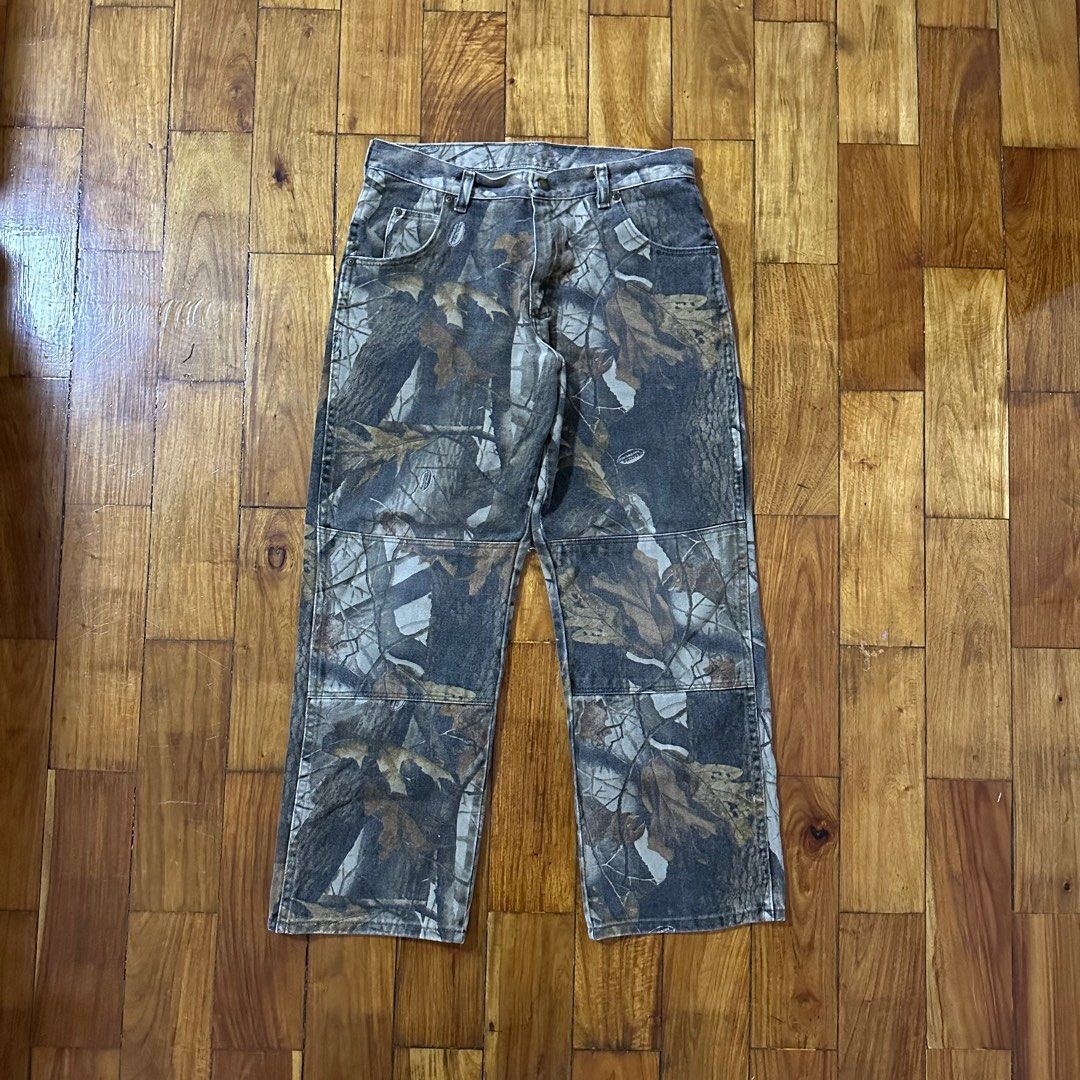 Wrangler Real Tree Pants, Men's Fashion, Bottoms, Jeans on Carousell