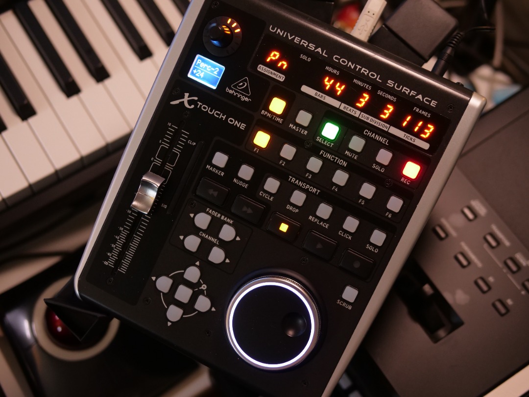 WTS - Behringer X Touch One Control surface, Hobbies & Toys, Music ...