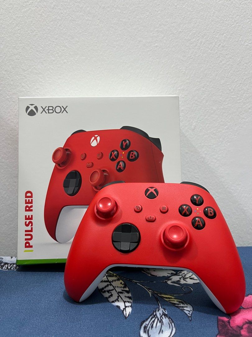 Xbox Wireless Controller / Xbox One Series, Video Gaming, Gaming