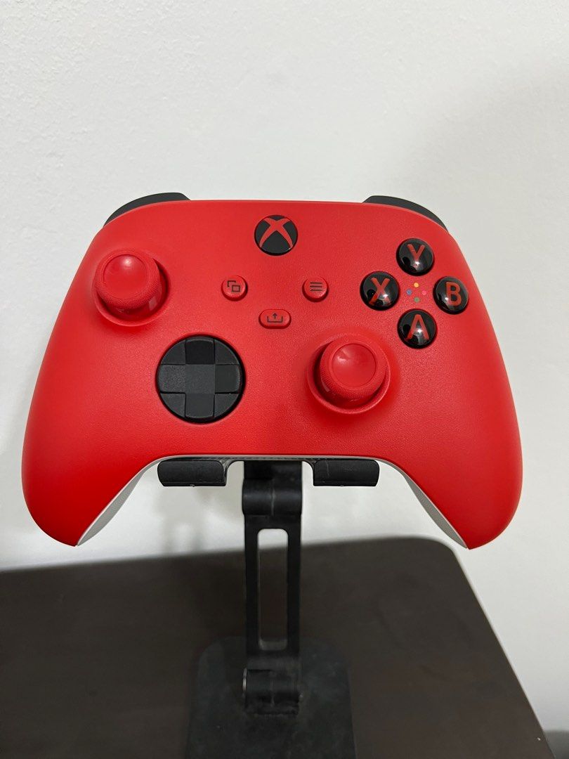 Xbox Wireless Controller / Xbox One Series, Video Gaming, Gaming