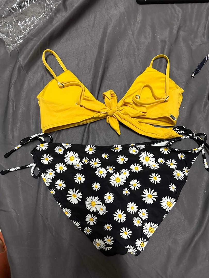 YELLOW BIKINI TOP AND DAISY BIKINI BOTTOM TWO PIECE SWIMSUIT, Women's