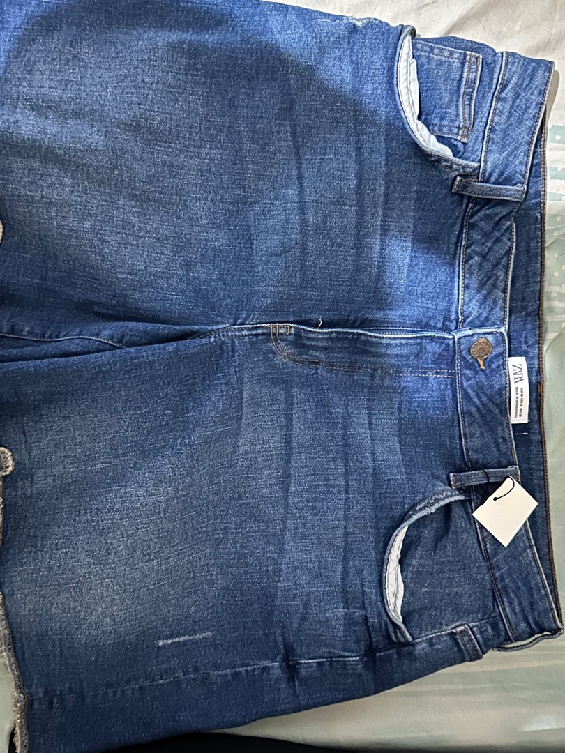 Zara Denim Shorts, Women's Fashion, Bottoms, Shorts on Carousell