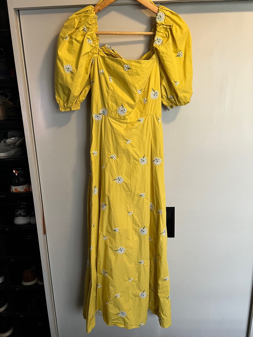 Zara Floral Embroidered Dress on Carousell