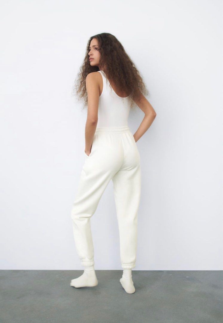 White joggers hotsell zara