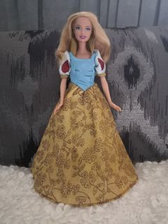2005 Barbie Doll