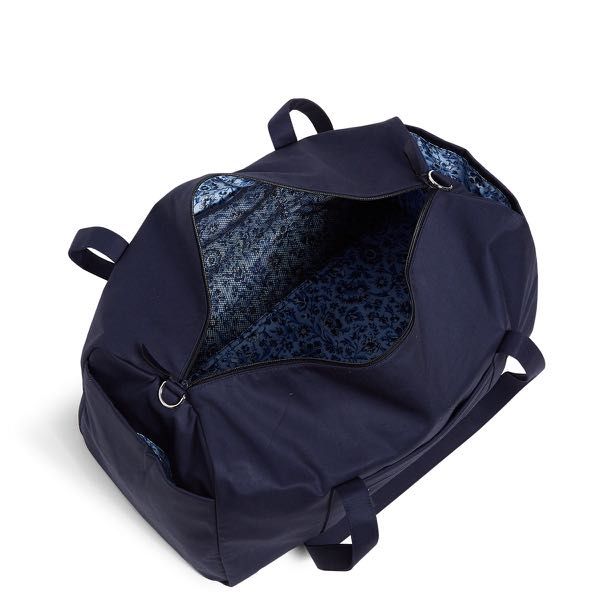 Vera bradley gym best sale duffle bag womens