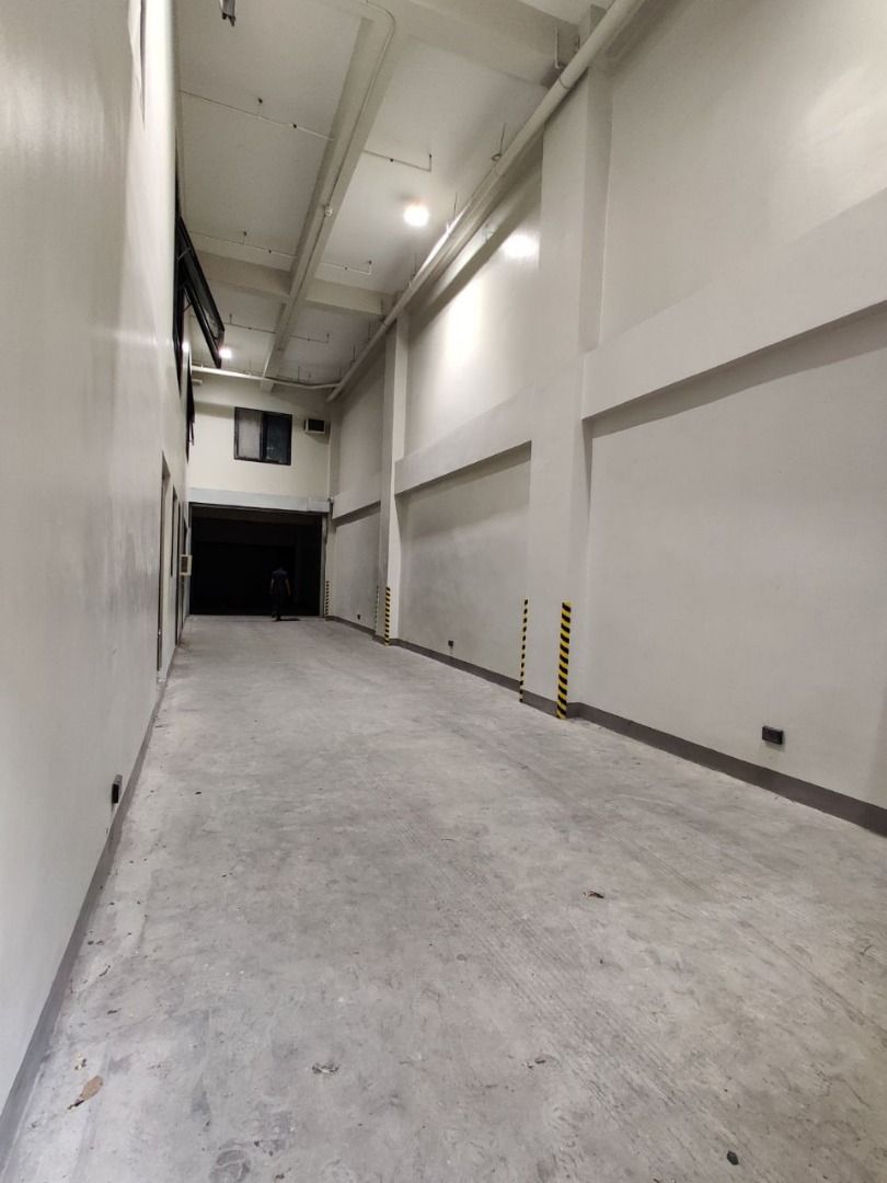 5 Storey Office/Warehouse Bldg. in Project 4, Quezon City, Property