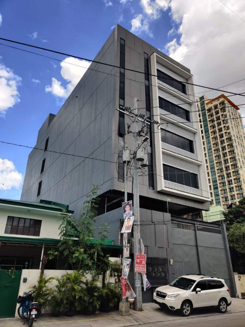 5 Storey Office/Warehouse Bldg. in Project 4, Quezon City, Property