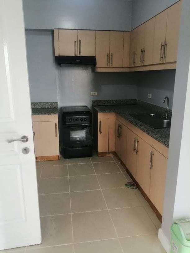 62sqm 2BR condo for rent in Manila Near PUP, UERM, LRT V Mapa and SM