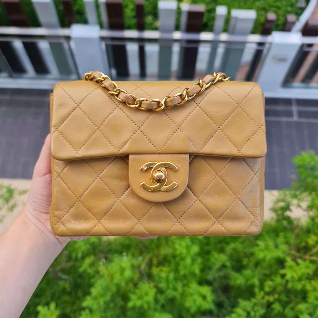 🥨 (SOLD) VINTAGE CHANEL CAMEL 17CM CLASSIC MINI SQUARE FLAP BAG