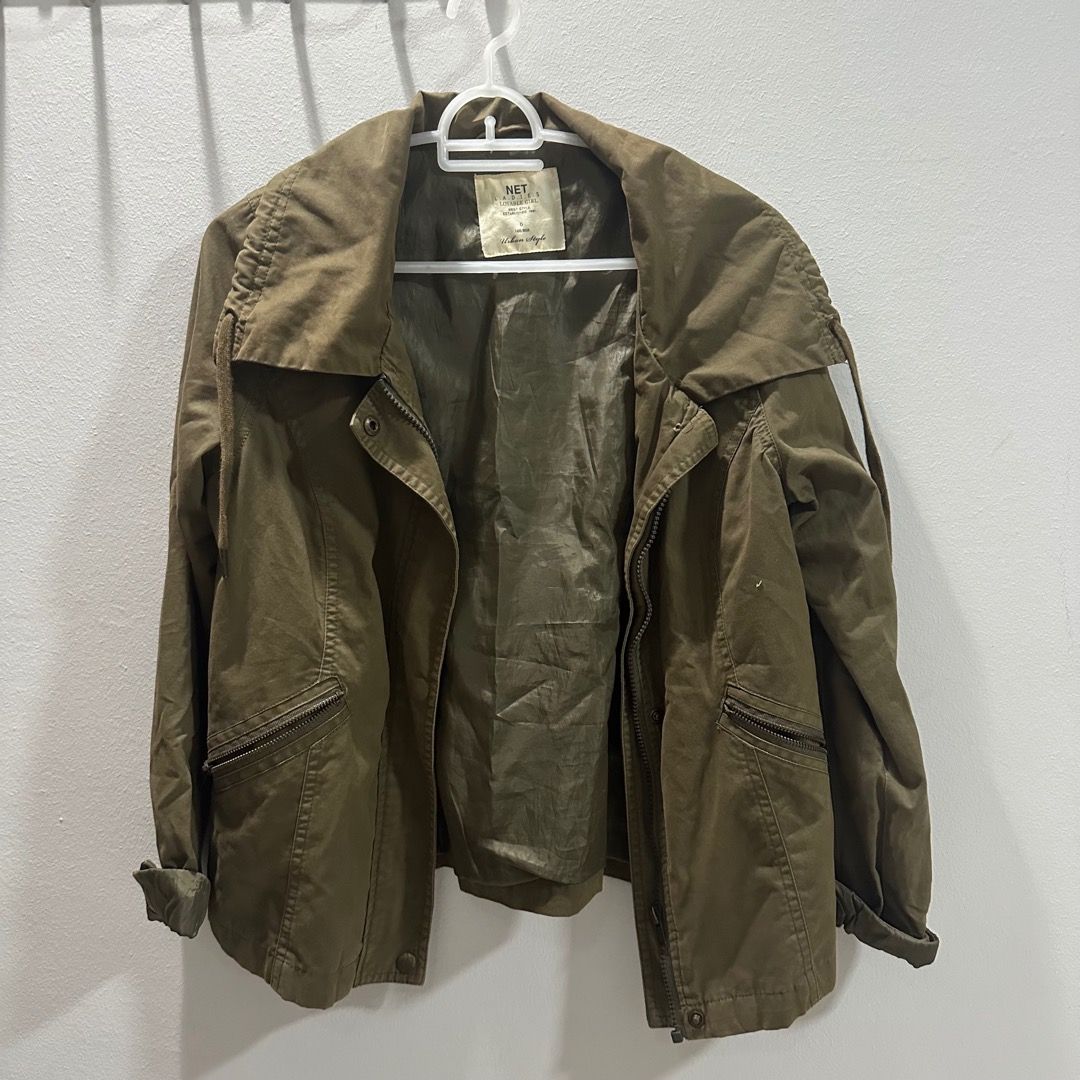 Army Green Parka, Women's Fashion, Coats, Jackets and Outerwear on Carousell