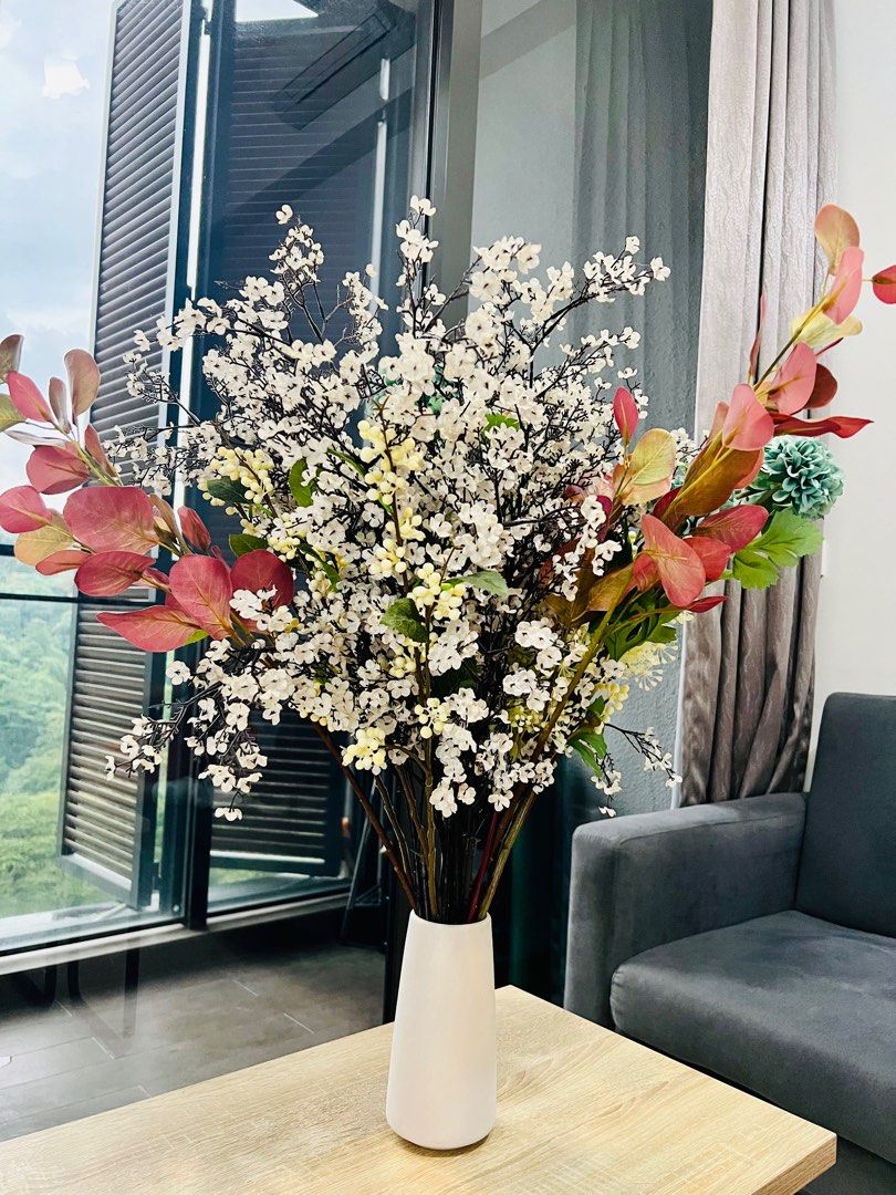 Artificial plants with vase, Furniture & Home Living, Home Decor