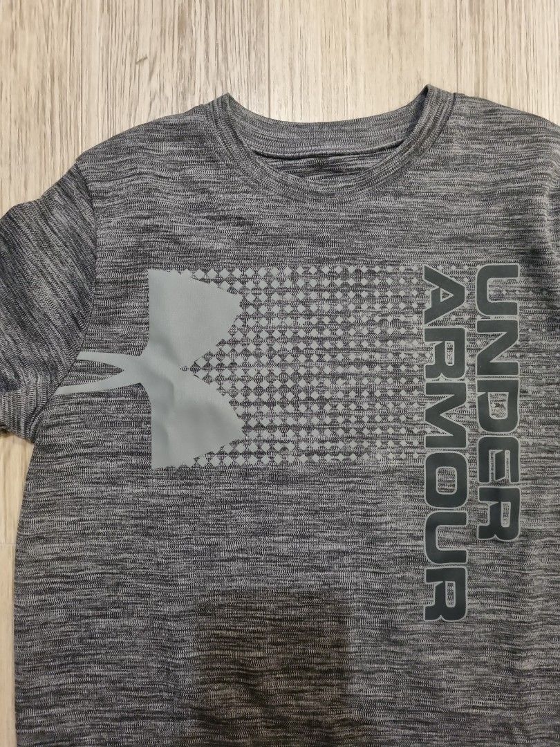 Under armour t shirts silver kids store