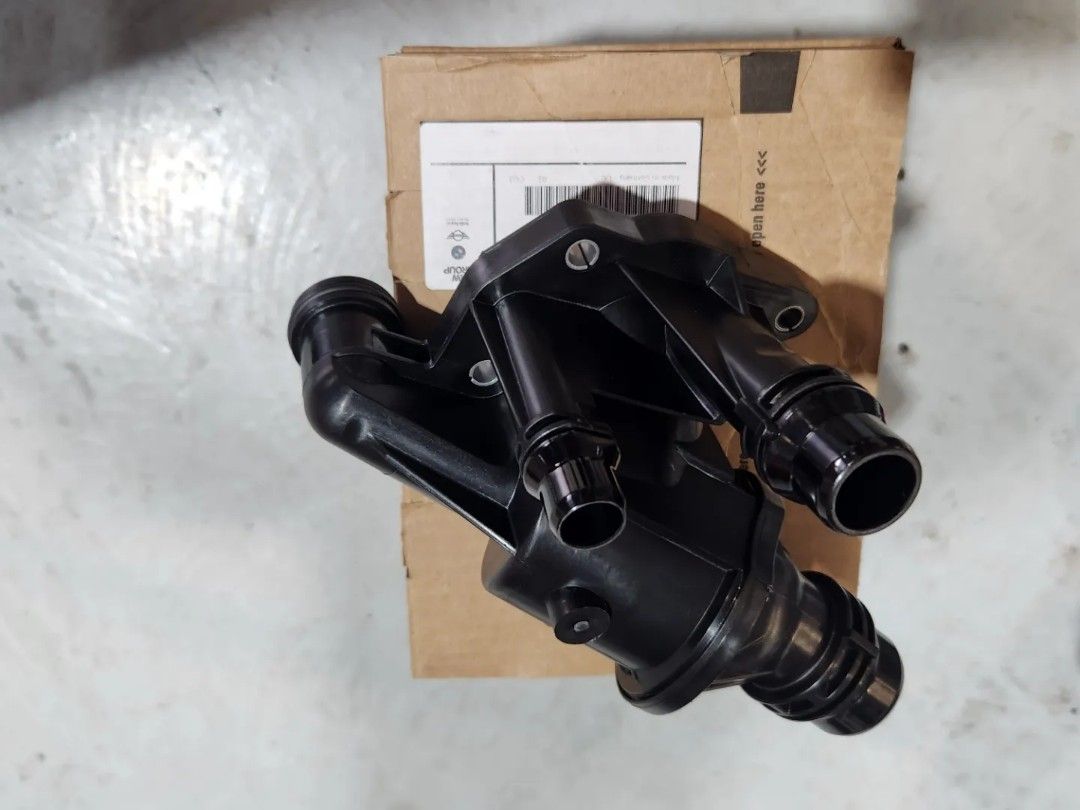 BMW F20 116D Coolant Leaking *Replace Thermostat, Coolant Pump, Coolant