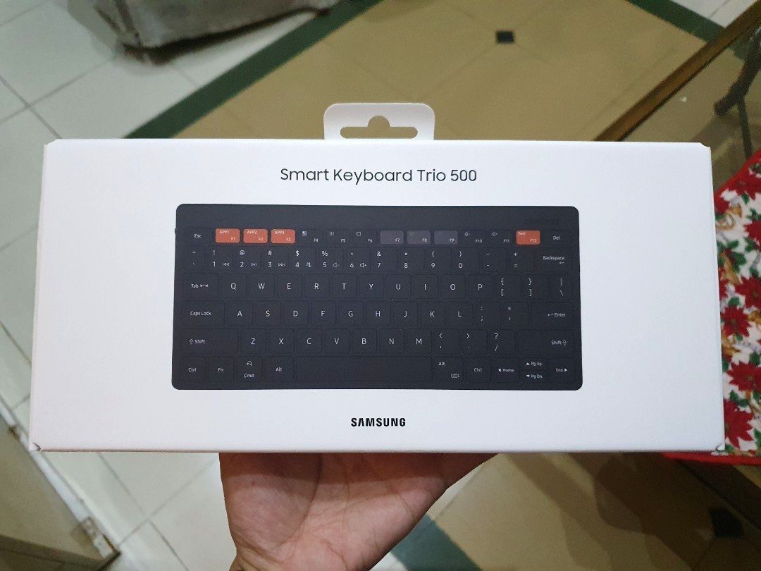 Samsung Smart Keyboard Trio 500 Black (Category: Computer Keyboard) located in General Santos City (Dadiangas). Submitted by kuhhciao (Listing ID 1211474796, Image 1). Description: Brand New! Sealed/Unopened! Bought from: Samsung Official Physical Store Unused because this was a backup. Type: Wireless, Bluetooth 5.0 Size: 280.4 X 127.4 X 15.4 mm Key Quantity: 78 Keys Weight: 412.3g Power Source: 2x AAA batteries (Alkaline) Battery Life: 5-6 month