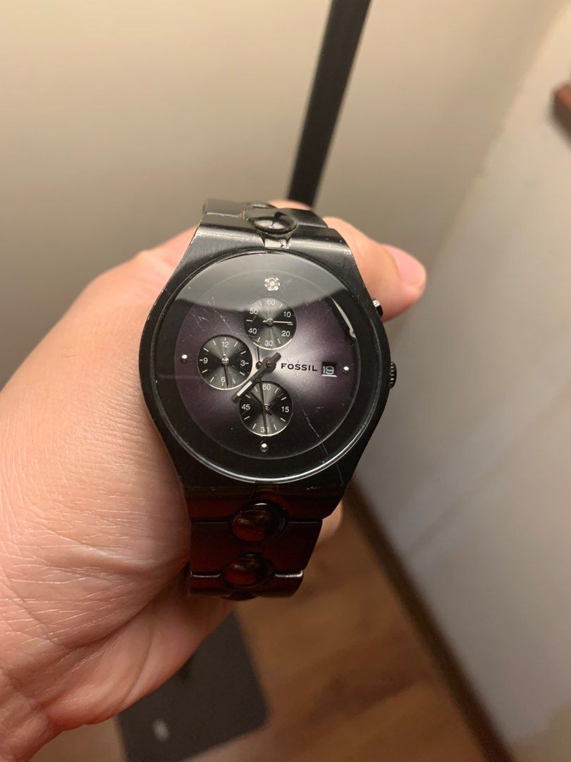 Broken top fossil watch