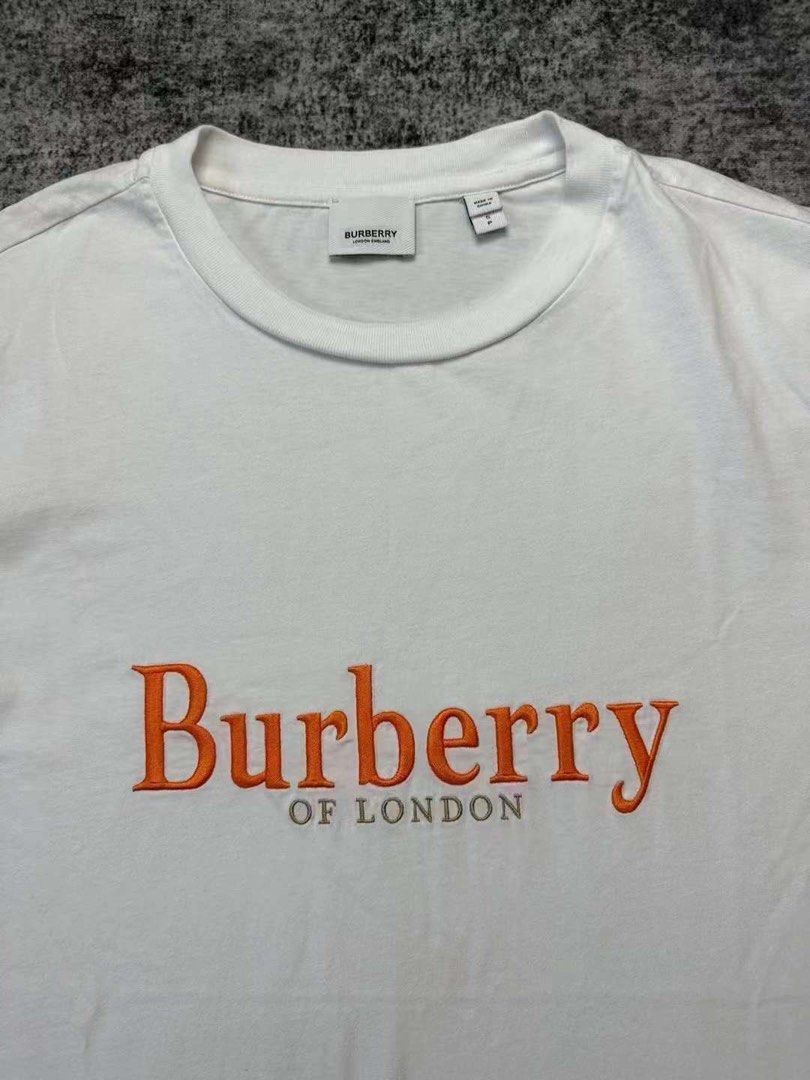 Burberry 短袖, Luxury, Apparel on Carousell