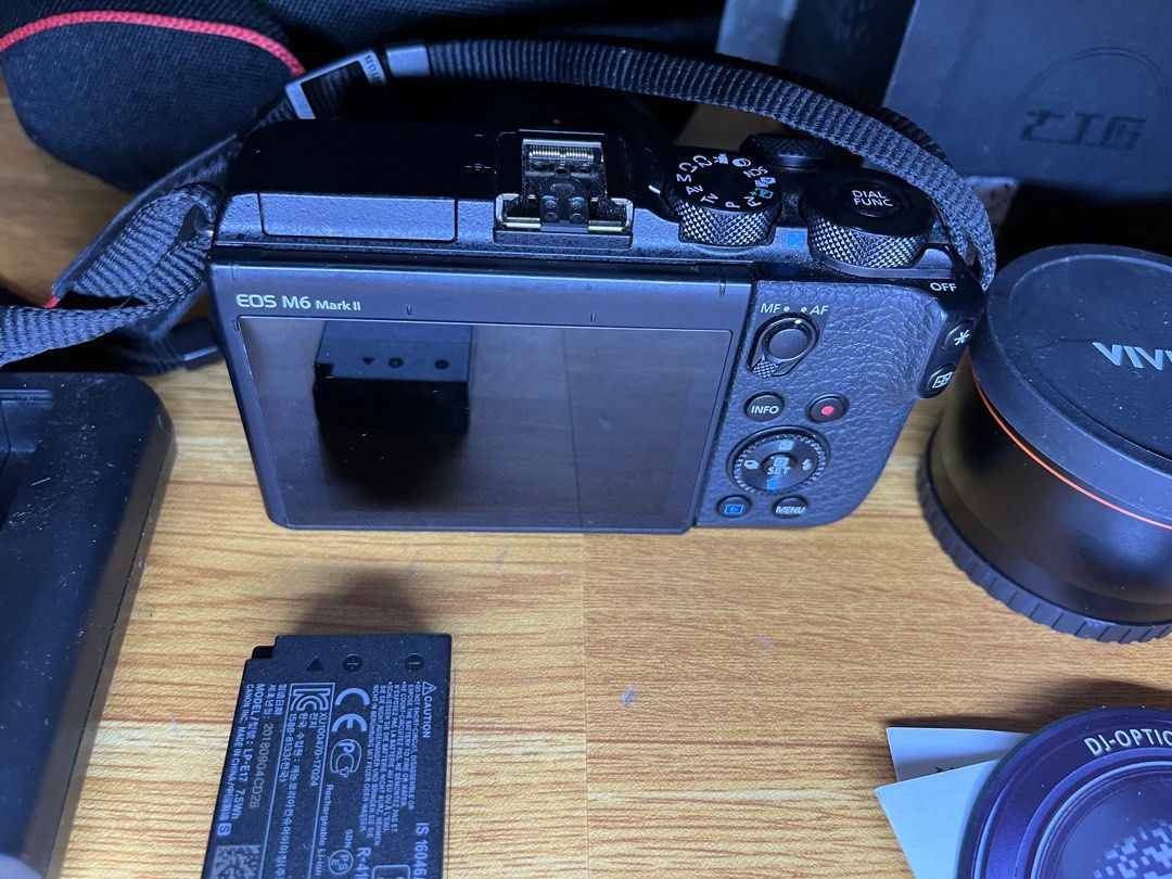 Canon M6 Mark II mirrorless, Photography, Cameras on Carousell