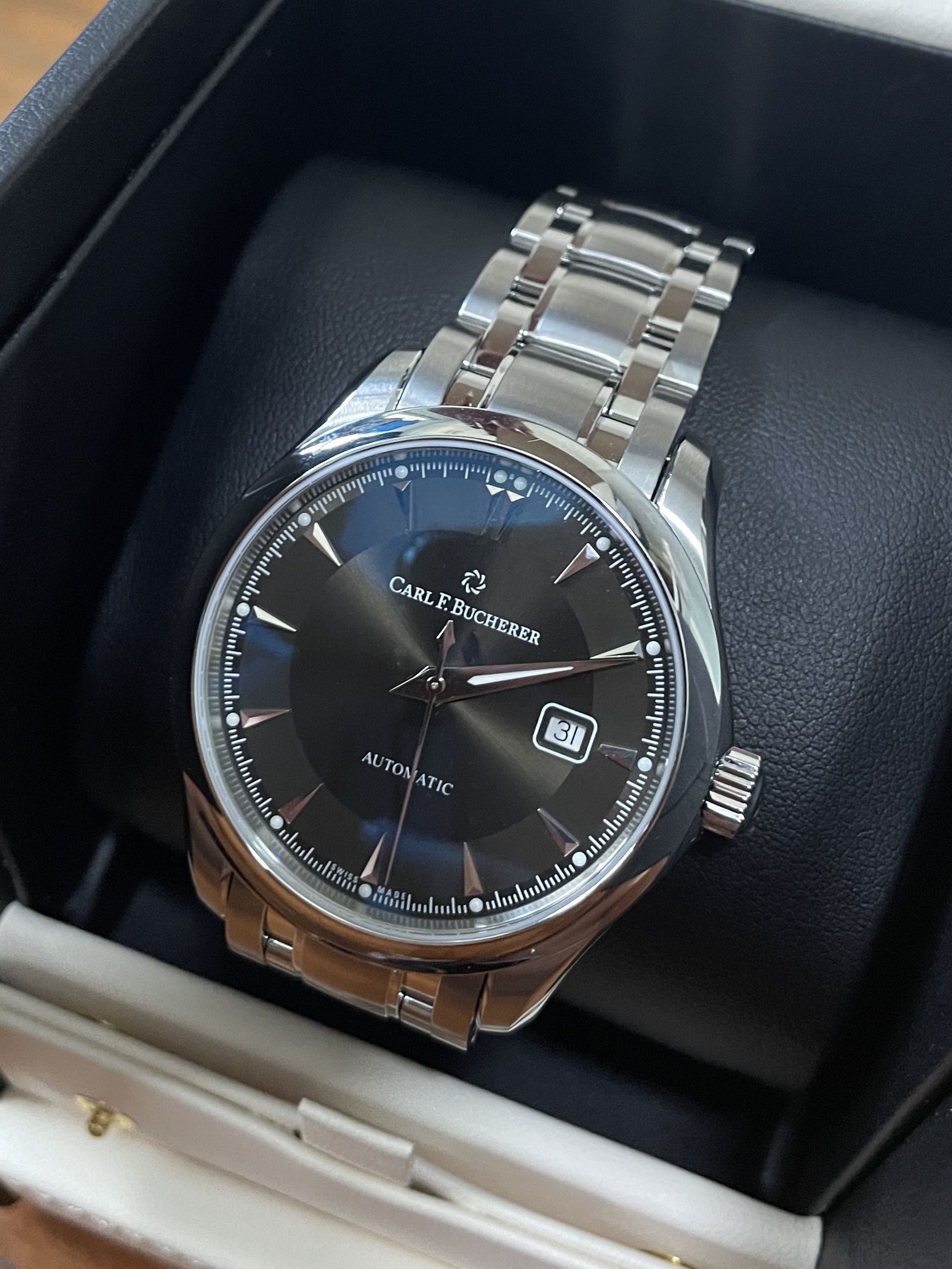 Carl bucherer manero autodate clearance