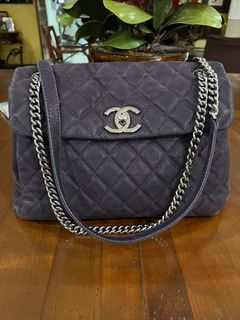 Chanel flapover bag