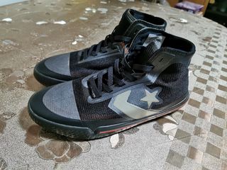由 five555 (刊登 ID 1215812043，圖片 1) 提交，位於 的 (類別：)，說明：。