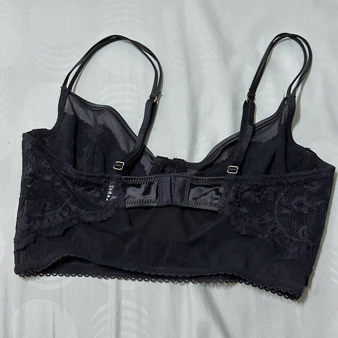 cotton on bra, Women's Fashion, New Undergarments & Loungewear on Carousell