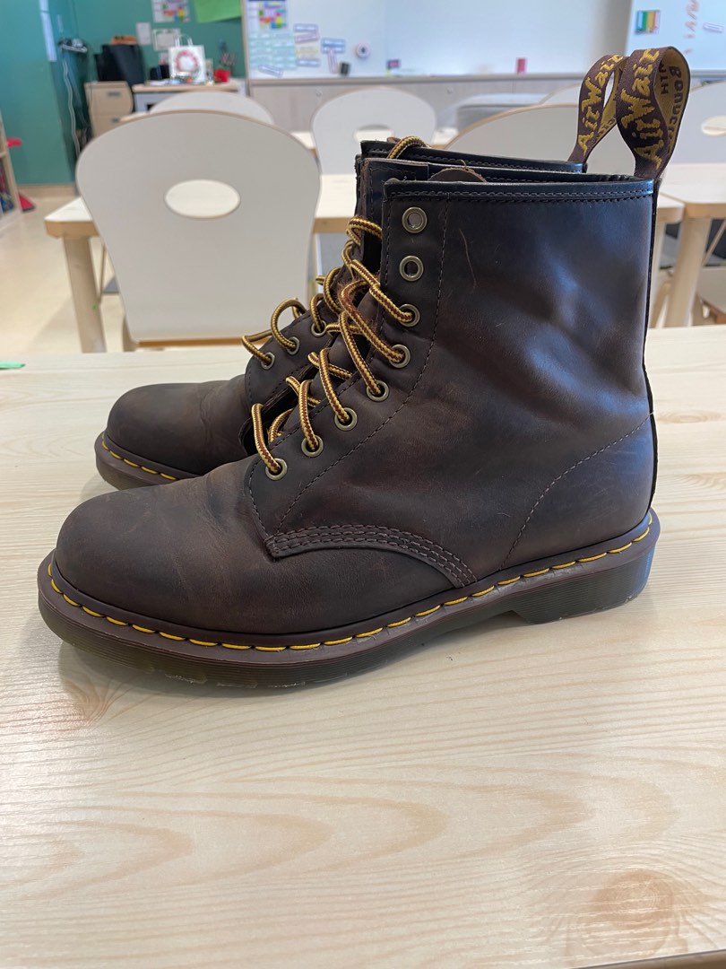 Dr martens best sale newton crazy horse