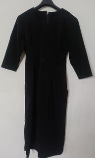 Dress span hitam