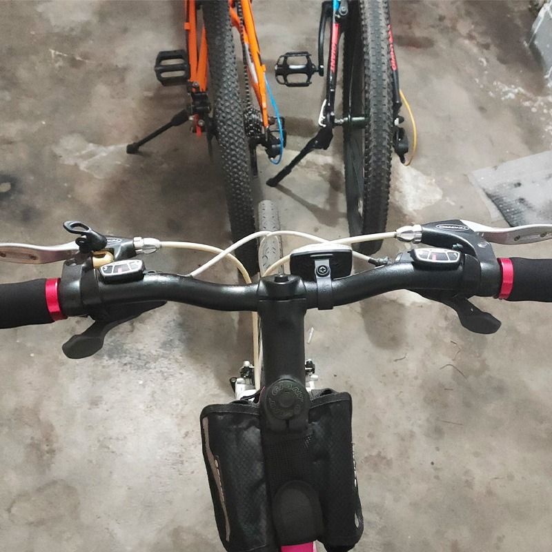 Cycle straight store handle