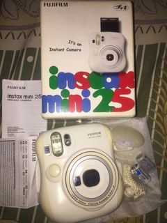Fujifilm Instax Mini 25 ( BOLEH NEGO)