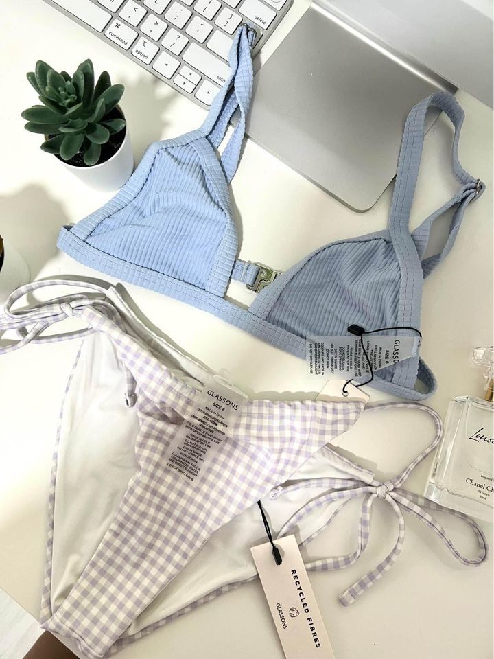Glassons Swimwear Blue (Category: Bikinis & Swimsuits) located in Las Pinas. Submitted by missbaits (Listing ID 1215738819, Image 1). Description: Size: top: 6 / underwear: 8 Perfect for petite girls! Bought in New Zealand.