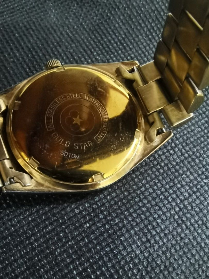 Gold star Quartz Men s Fashion Watches Accessories Watches on Carousell