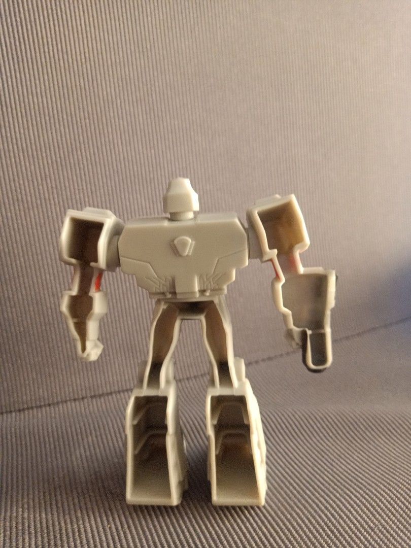 transforming happy meal toys