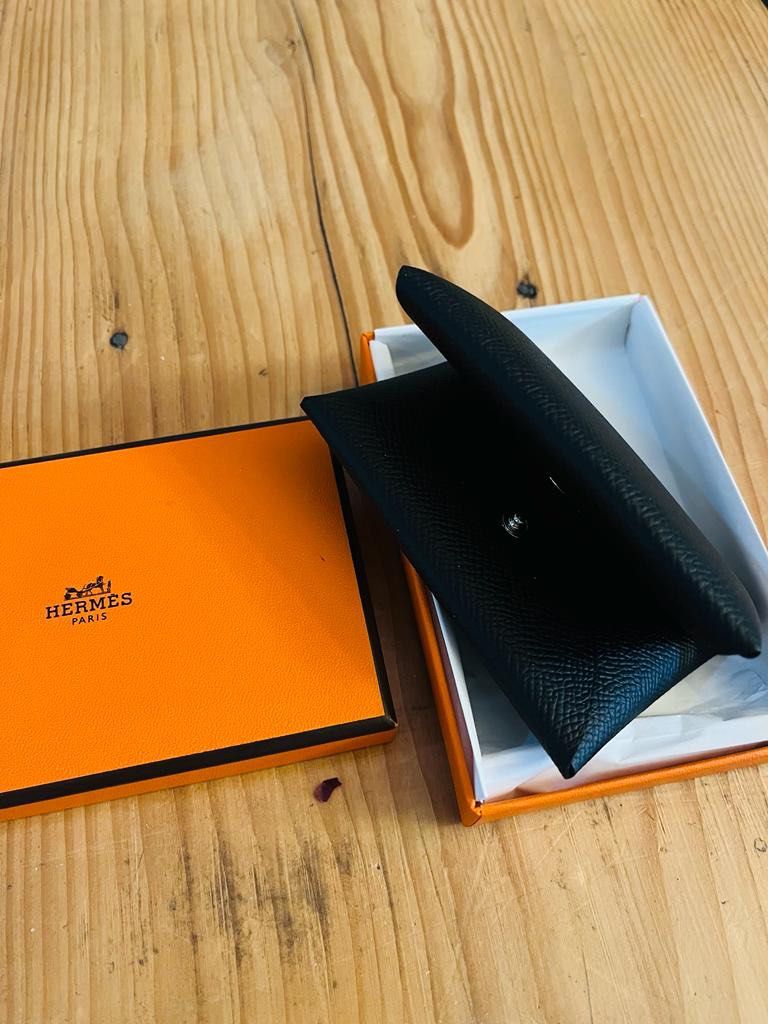 Brand New Hermès Calvi Card Holder (Black), Women's Fashion, Bags