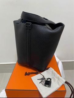 （分類：）位於 。 由 lovechoco123 提交（商品編號 1215809576，圖片 1）。簡介： 。