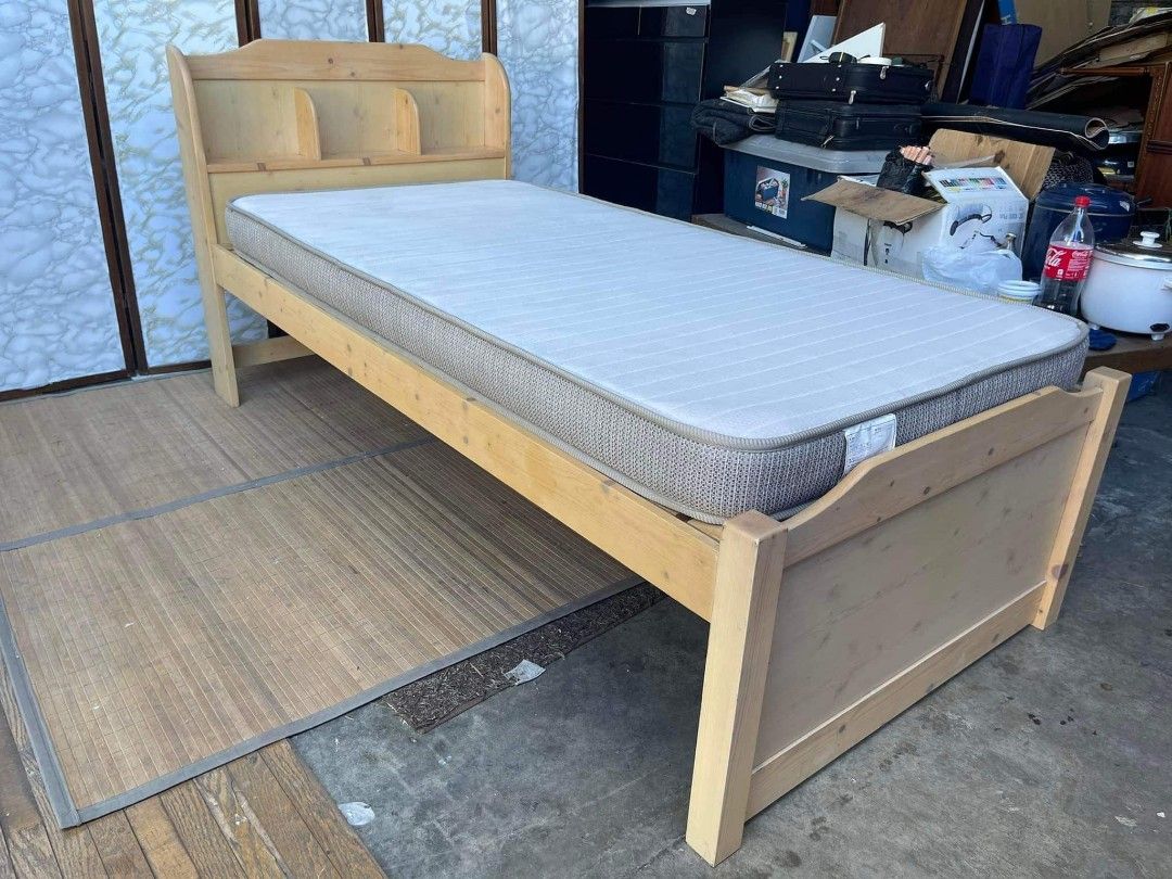 Japan Surplus, Furniture & Home Living, Bedding & Towels on Carousell