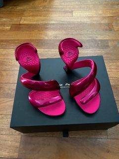 Julian Hakes London heels (GENUINE)