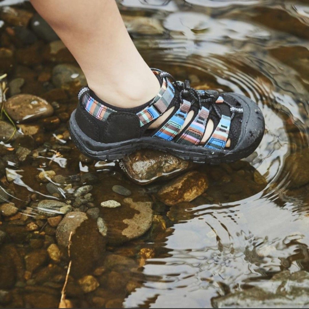 Keen Junior Newport H2 Y Raya Black size available us 1 us 7