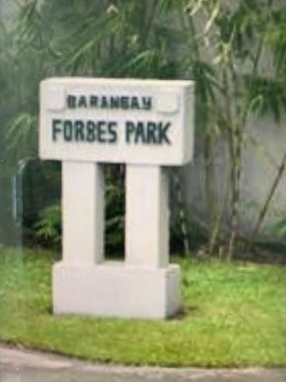 LA1,800sqm Forbes Park for sale near Village on Carousell